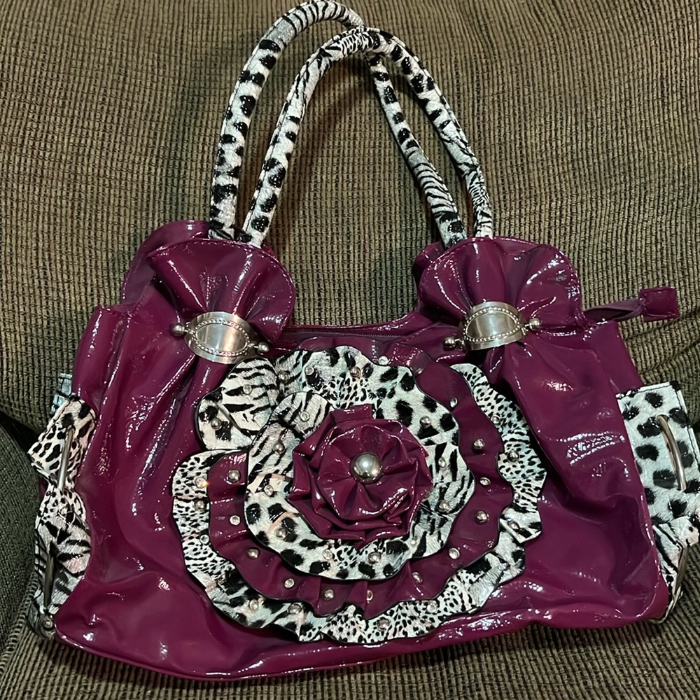 Purple zebra/lepord purse